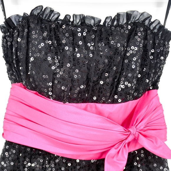 BETSEY JOHNSON Black Sequin Strapless Formal Dress - Picture 2 of 7